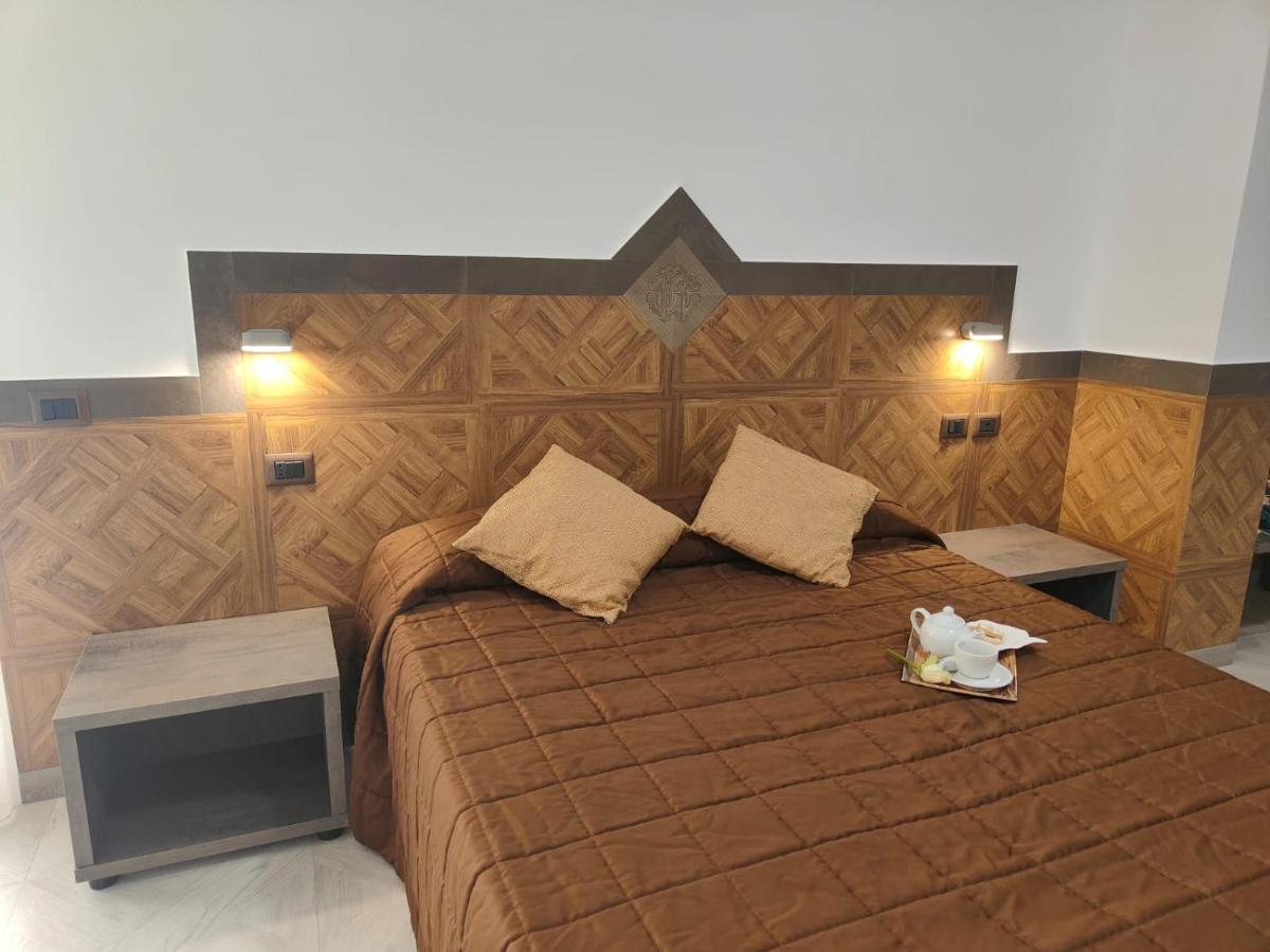 Hotel إبولي المظهر الخارجي الصورة