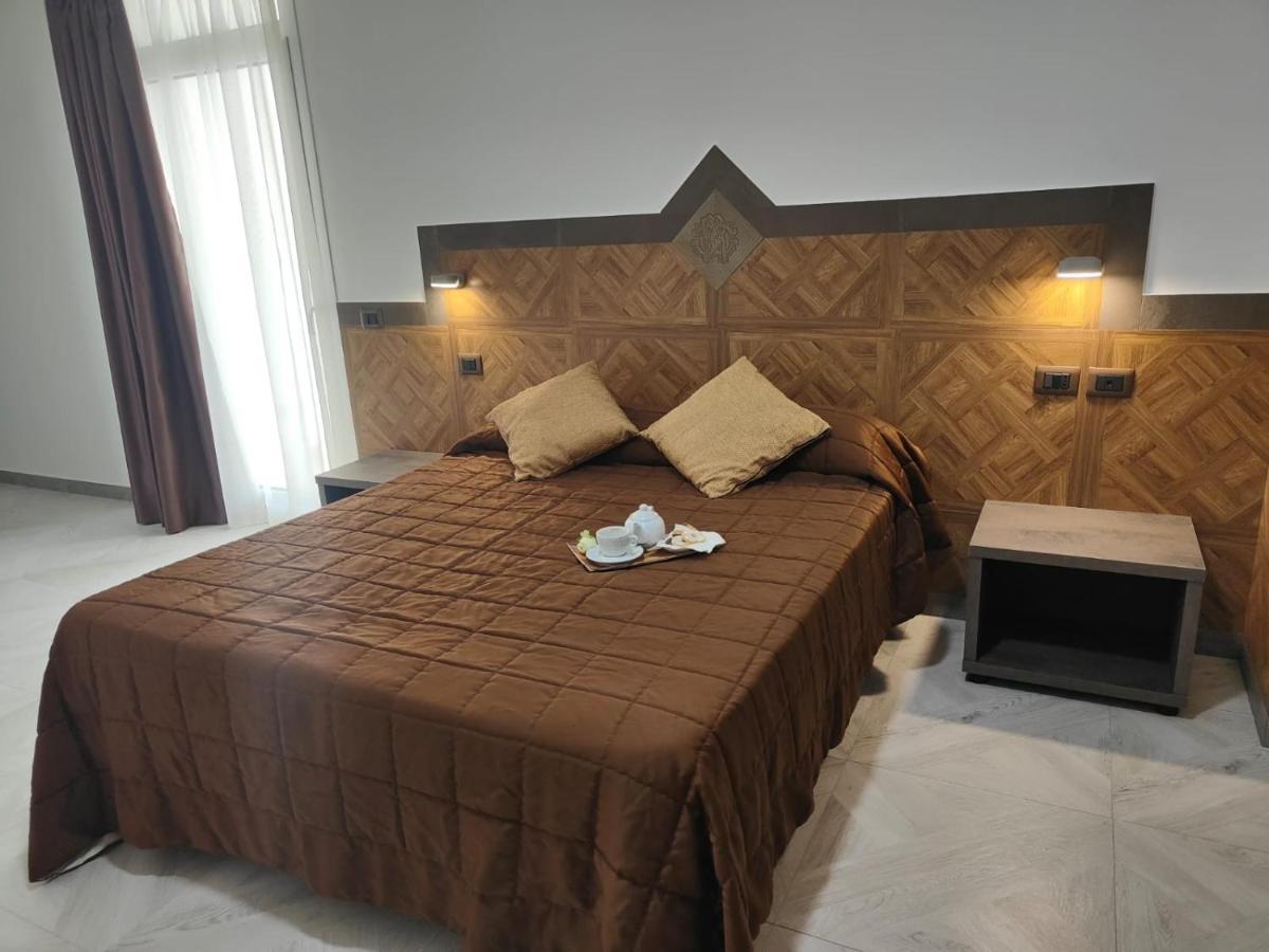 Hotel إبولي المظهر الخارجي الصورة