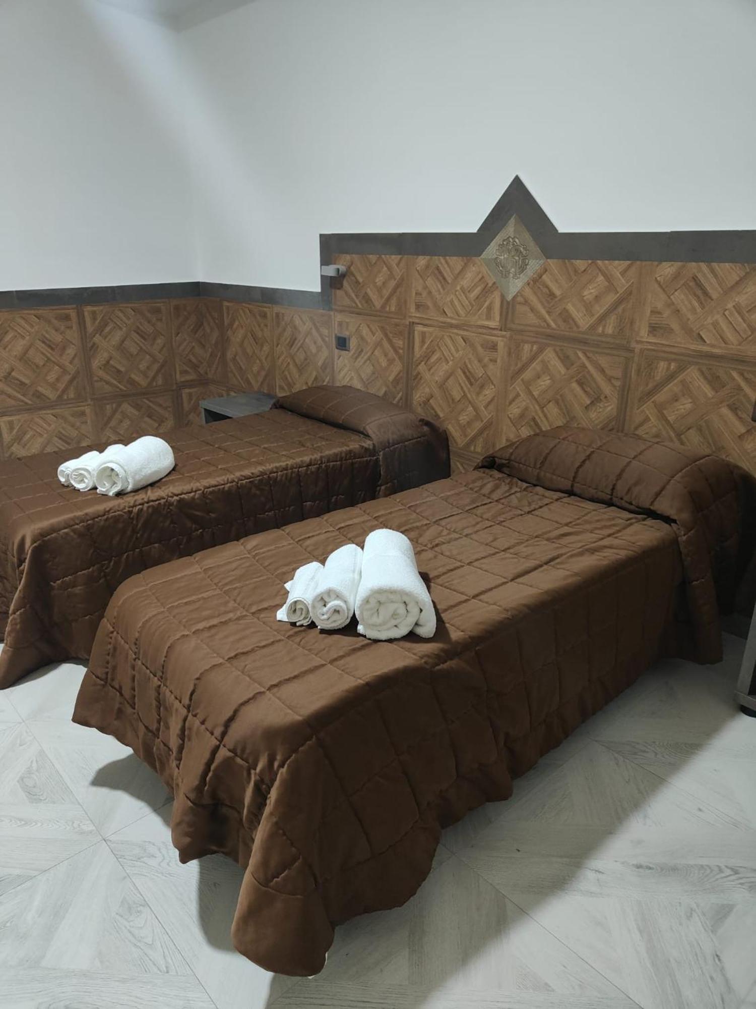Hotel إبولي المظهر الخارجي الصورة